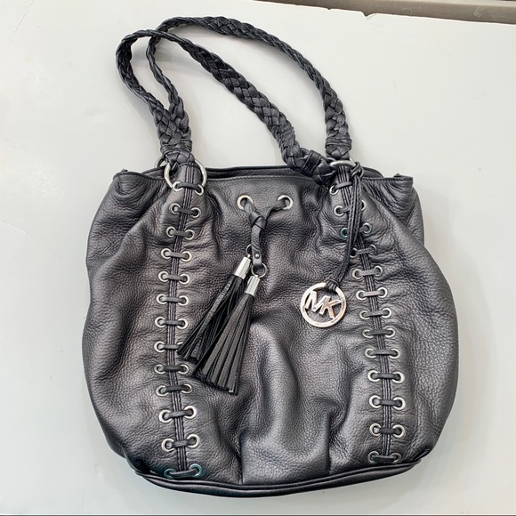 MICHAEL Michael Kors Handbags - MICHAEL Michael Kors pewter Shoulder Bag